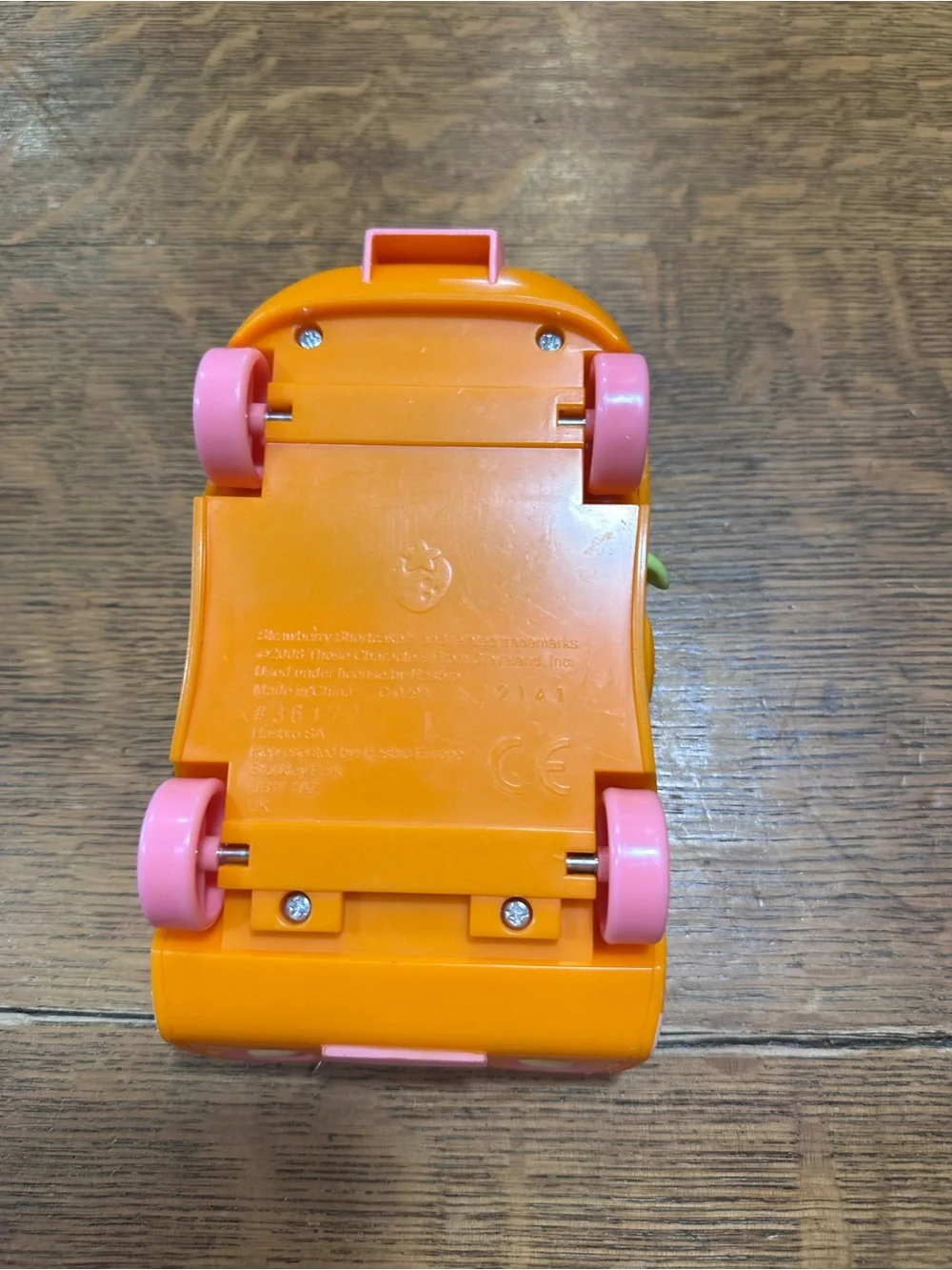 2008 Hasbro strawberry shortcake orange blossom convertible toy car